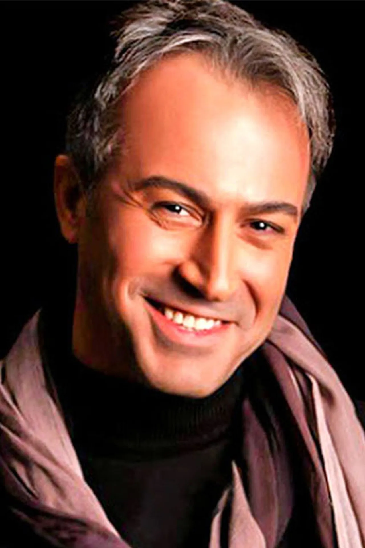 دانیال حکیمی